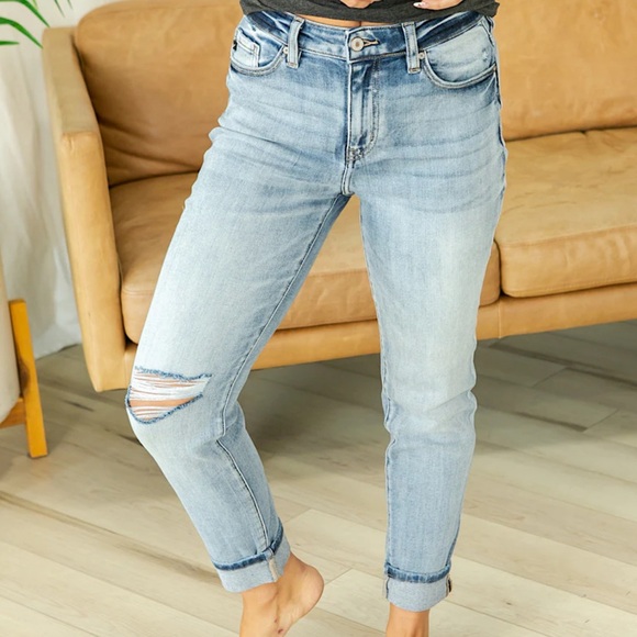 KanCan Luna Mom Fit Jeans - Picture 1 of 6